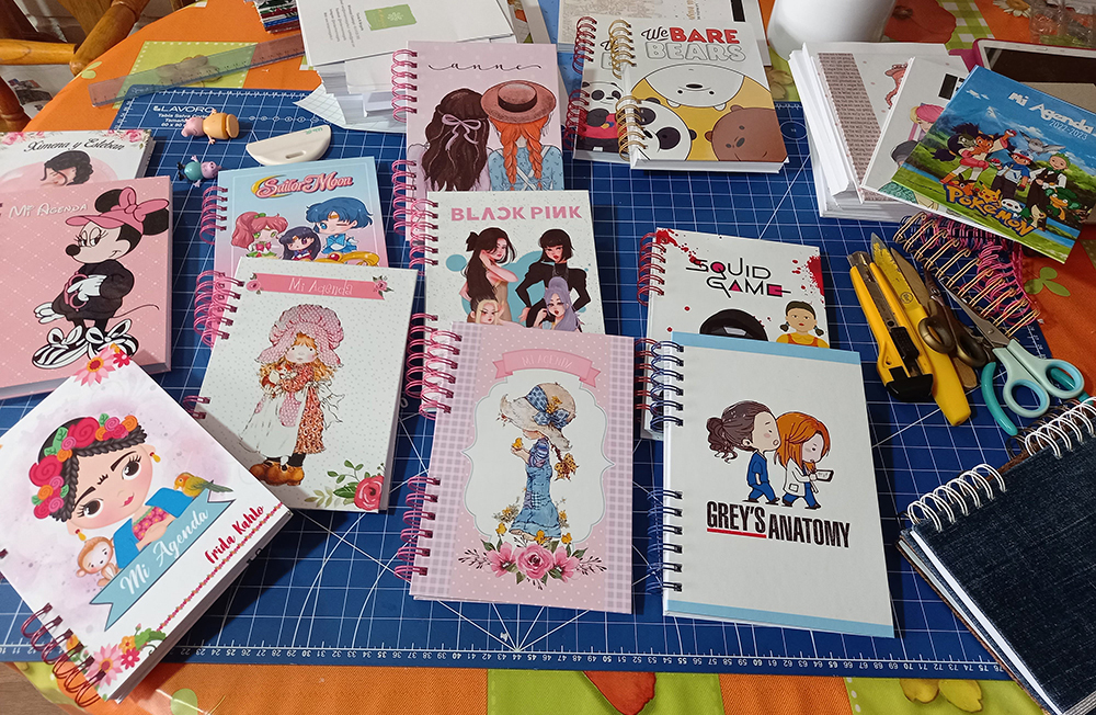 Materiales esenciales y técnicas básicas para hacer una agenda personalizada