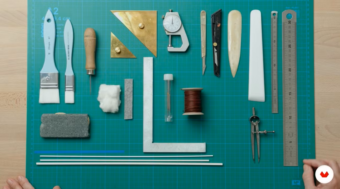 Herramientas básicas de encuadernación artesanal y para qué sirve cada una